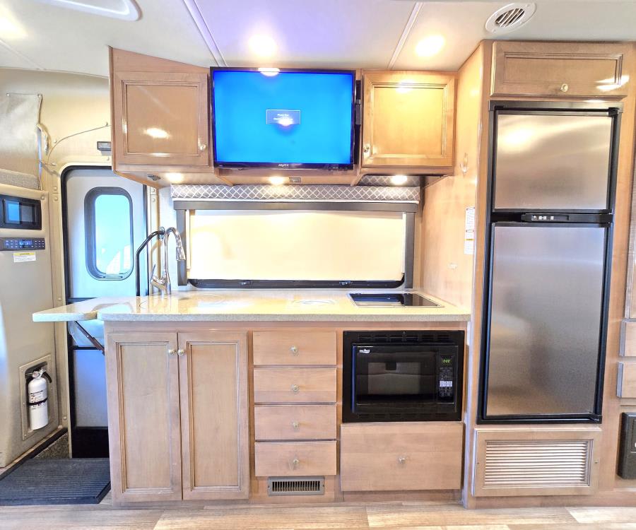 2020 Thor Motor Coach SYNERGY — photo 7 view