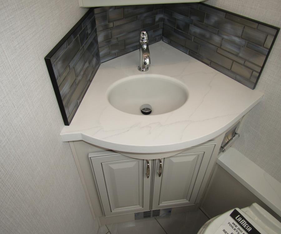 2026 Fleetwood DISCOVERY — photo 13 view