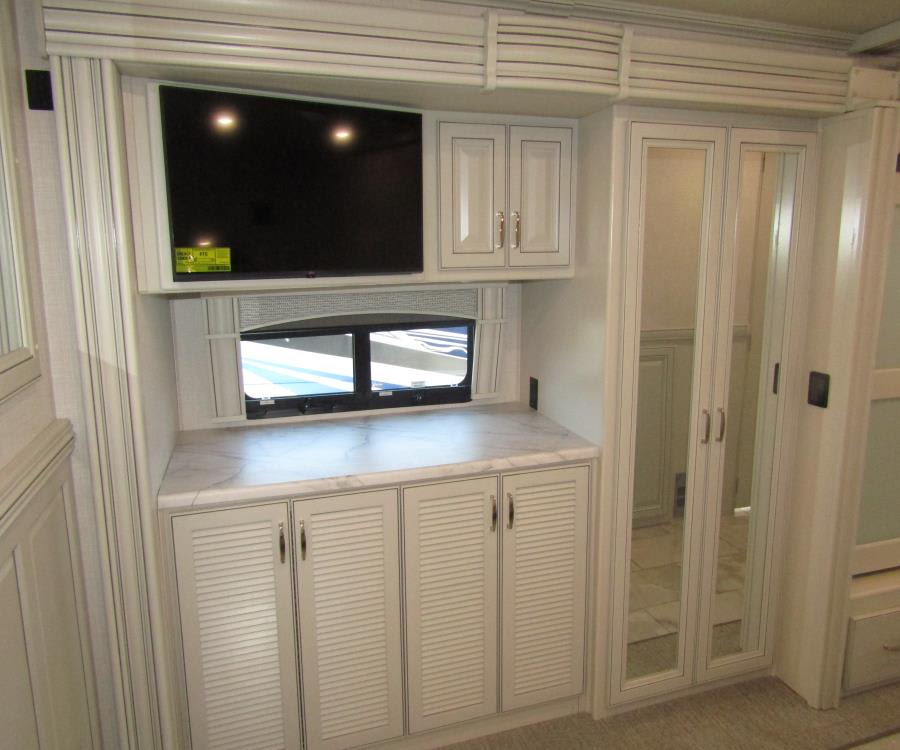 2026 Fleetwood DISCOVERY — photo 19 view