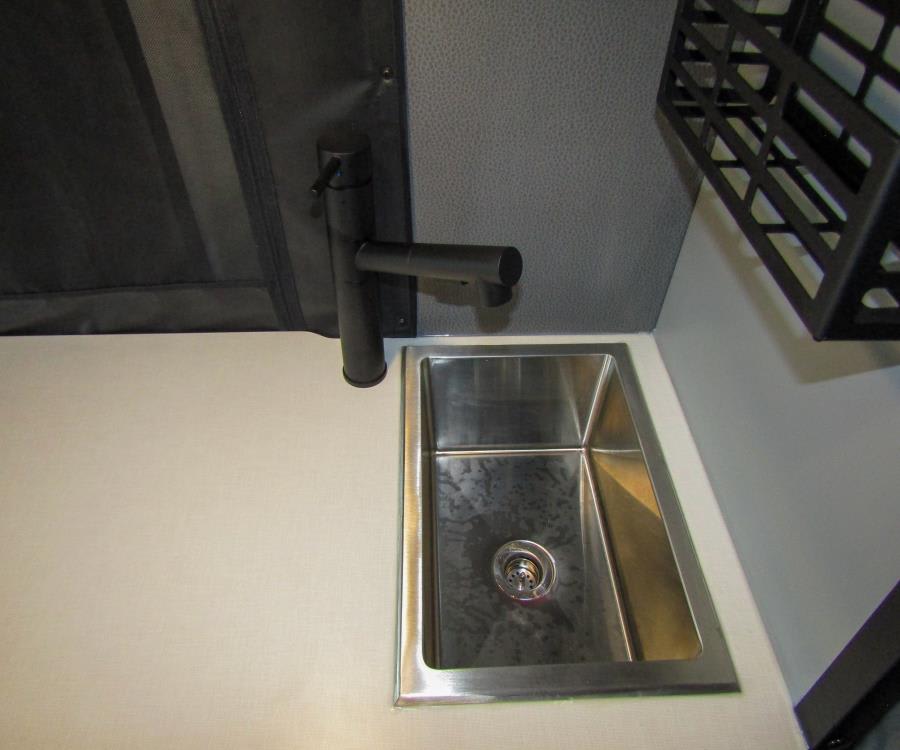 2026 Winnebago REVEL — photo 11 view