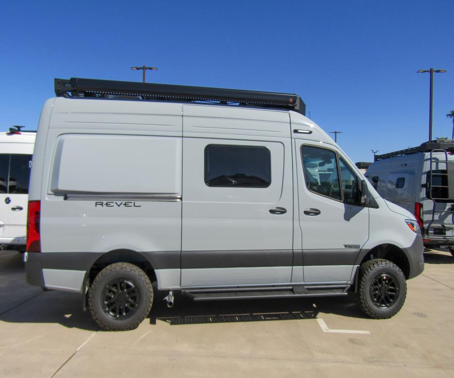 2026 Winnebago REVEL — photo 14 view