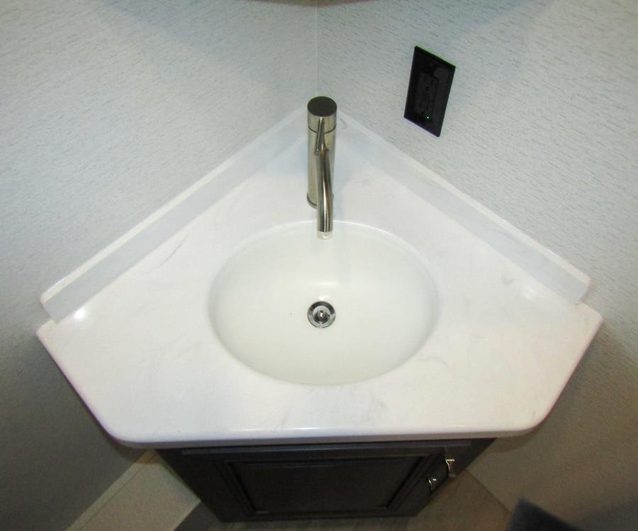 2026 Entegra ACCOLADE XL — photo 16 view