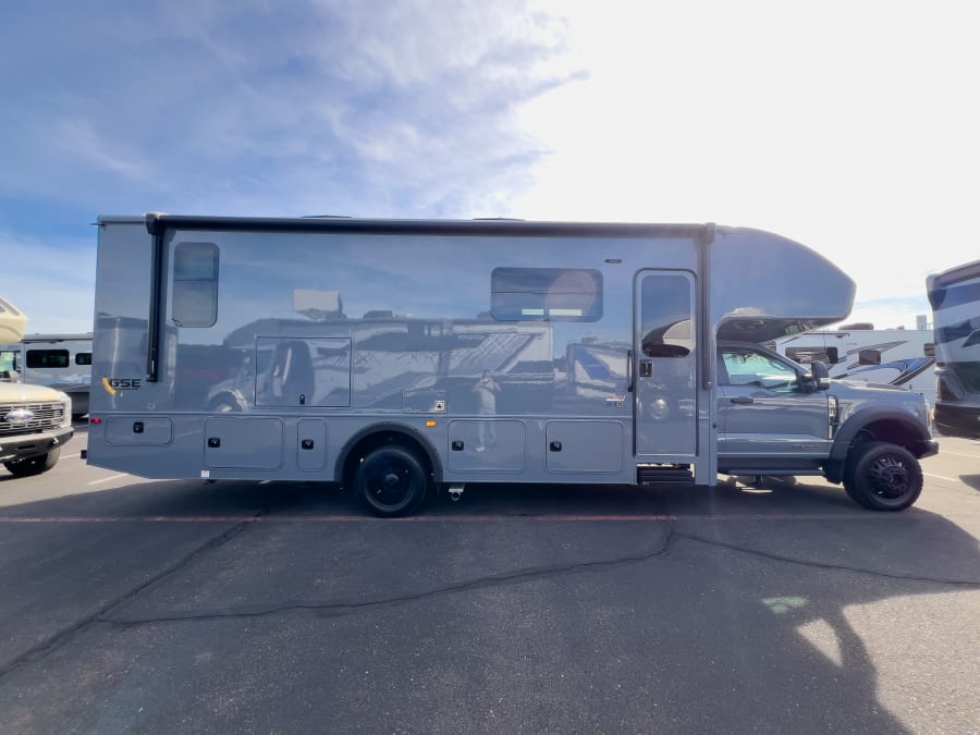 2026 Entegra ESTEEM XL — photo 19 view