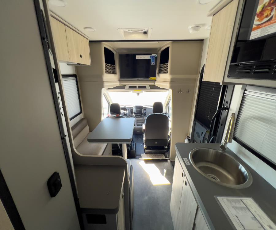 2026 Entegra CONDOR — interior view
