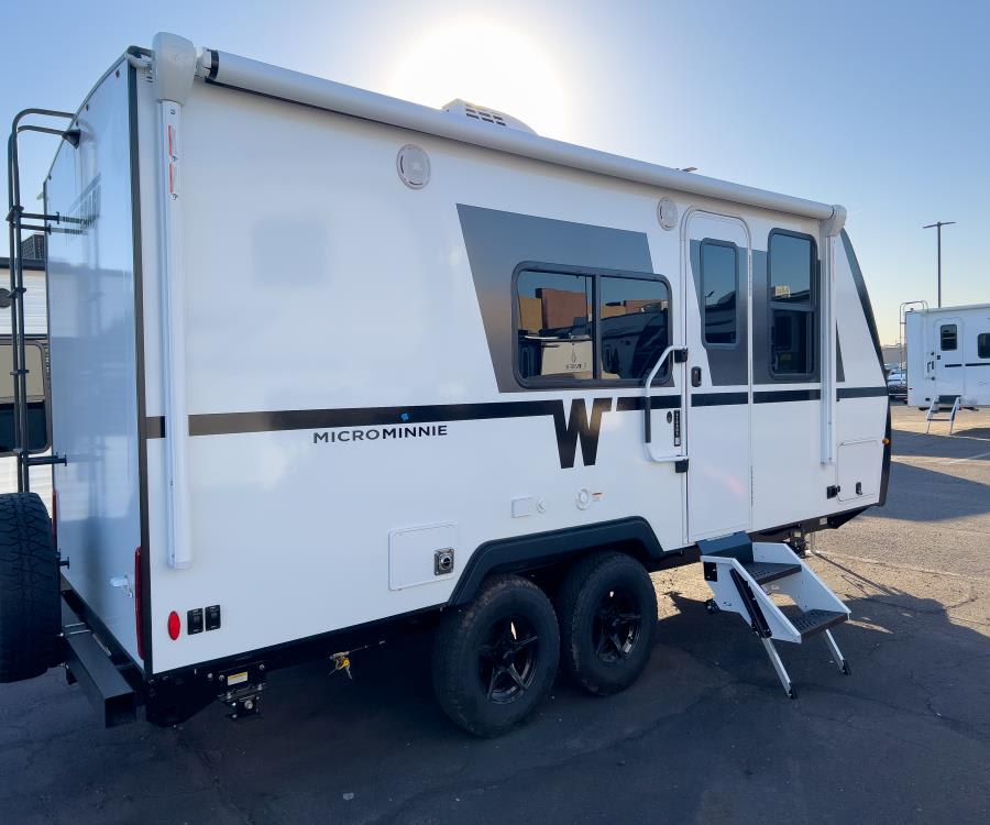 2026 Winnebago Towables MICRO MINNIE-TT — photo 17 view