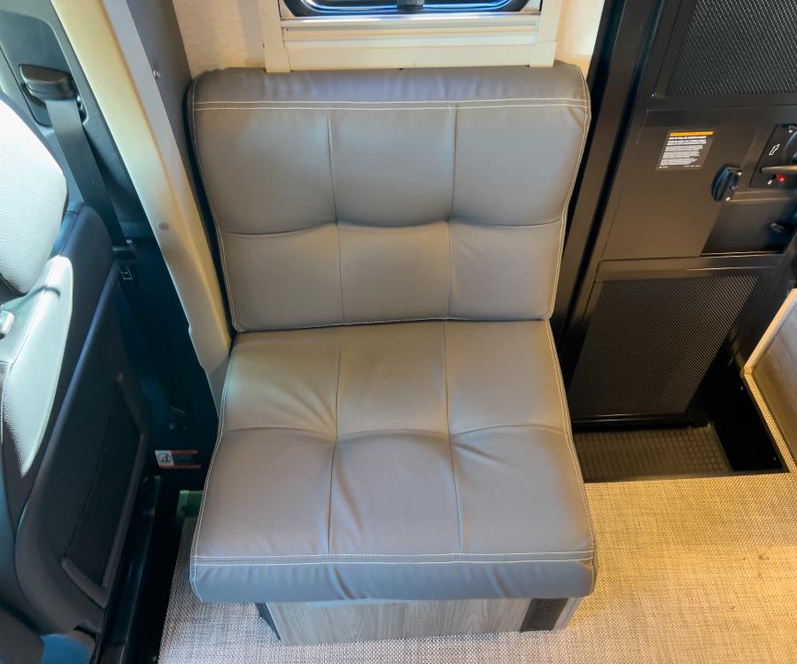2026 Winnebago EKKO — photo 9 view