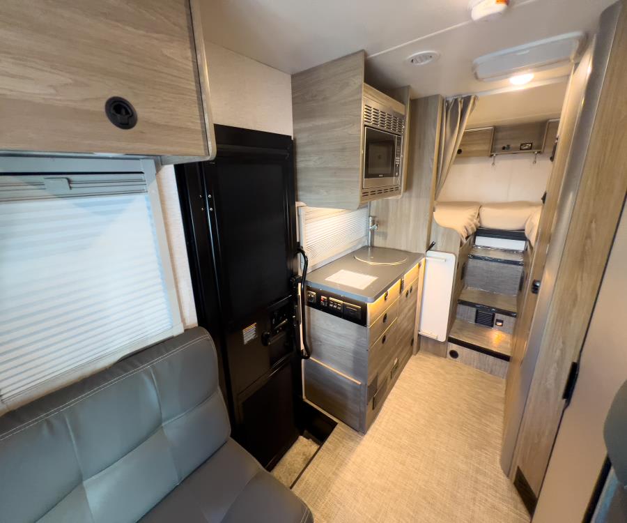 2026 Winnebago EKKO — photo 8 view