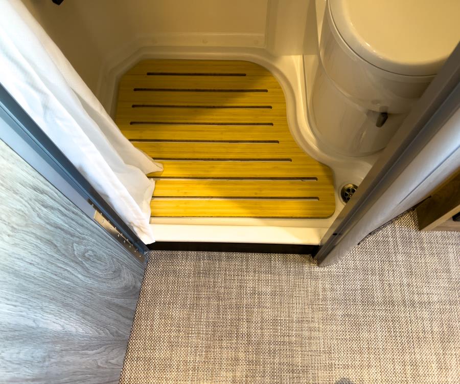 2026 Winnebago EKKO — photo 12 view