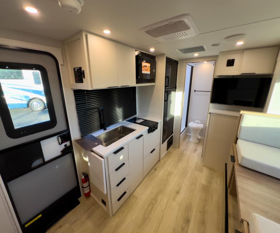 2026 Winnebago Towables MICRO MINNIE-TT — photo 7 view