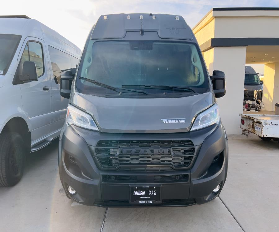 2026 Winnebago SOLIS — photo 19 view