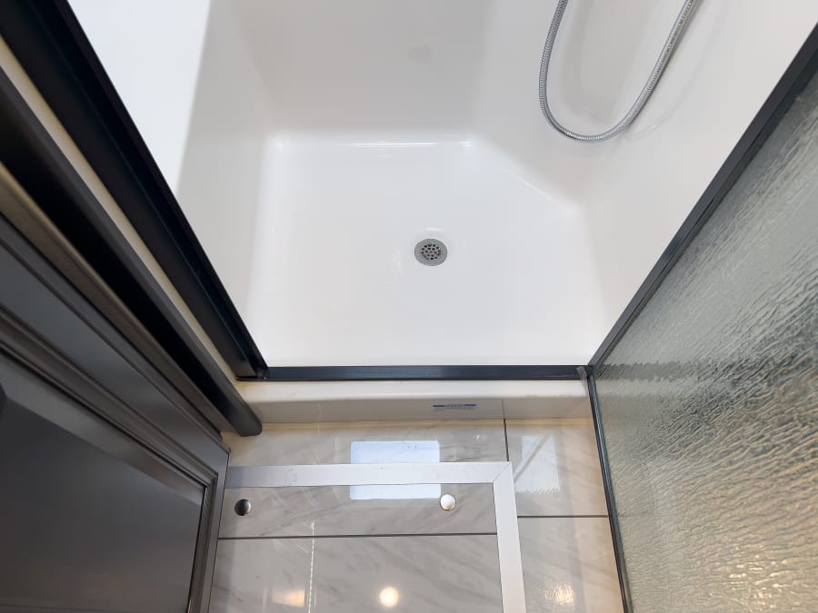 2026 Fleetwood DISCOVERY — photo 20 view