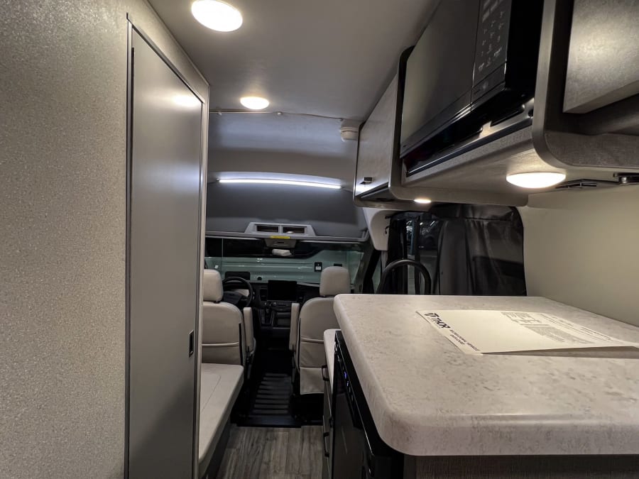 2026 Thor Motor Coach TALAVERA — rear three-quarter view