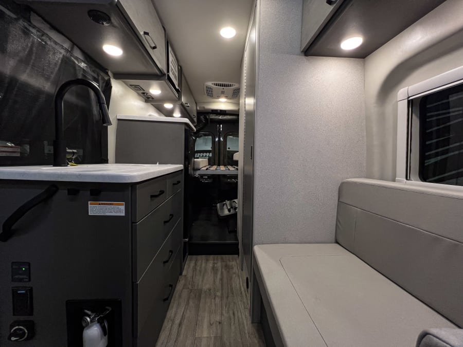 2026 Thor Motor Coach TALAVERA — interior view