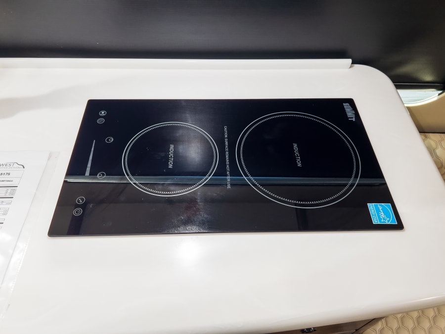 2026 Midwest Automotive Designs HERITAGE — photo 13 view