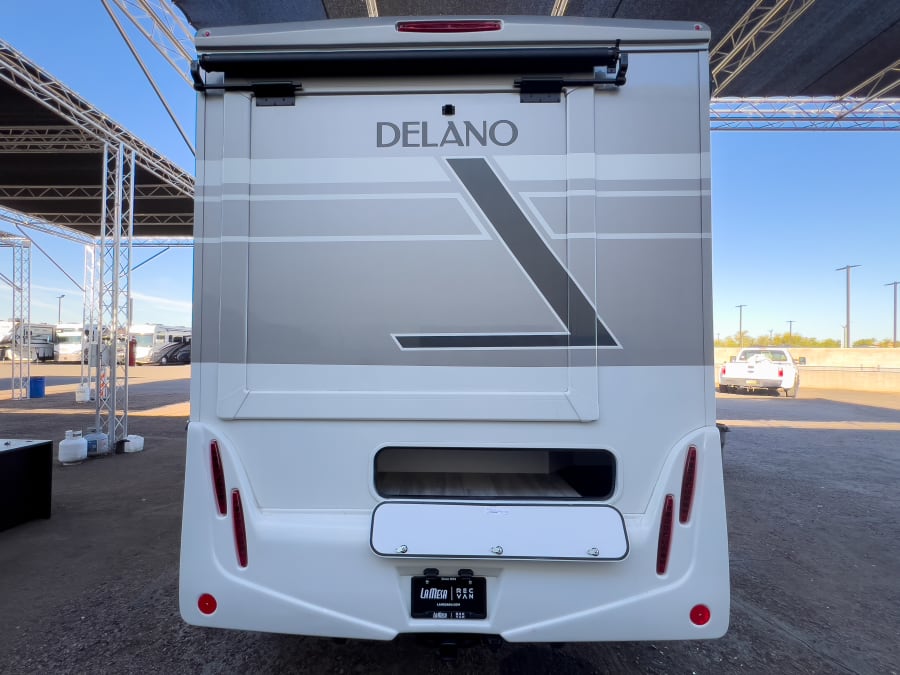 2026 Thor Motor Coach DELANO — photo 30 view