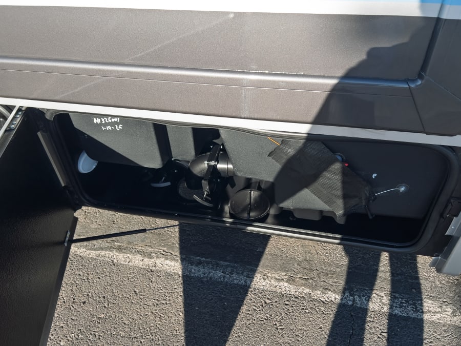 2026 Thor Motor Coach DELANO — photo 26 view