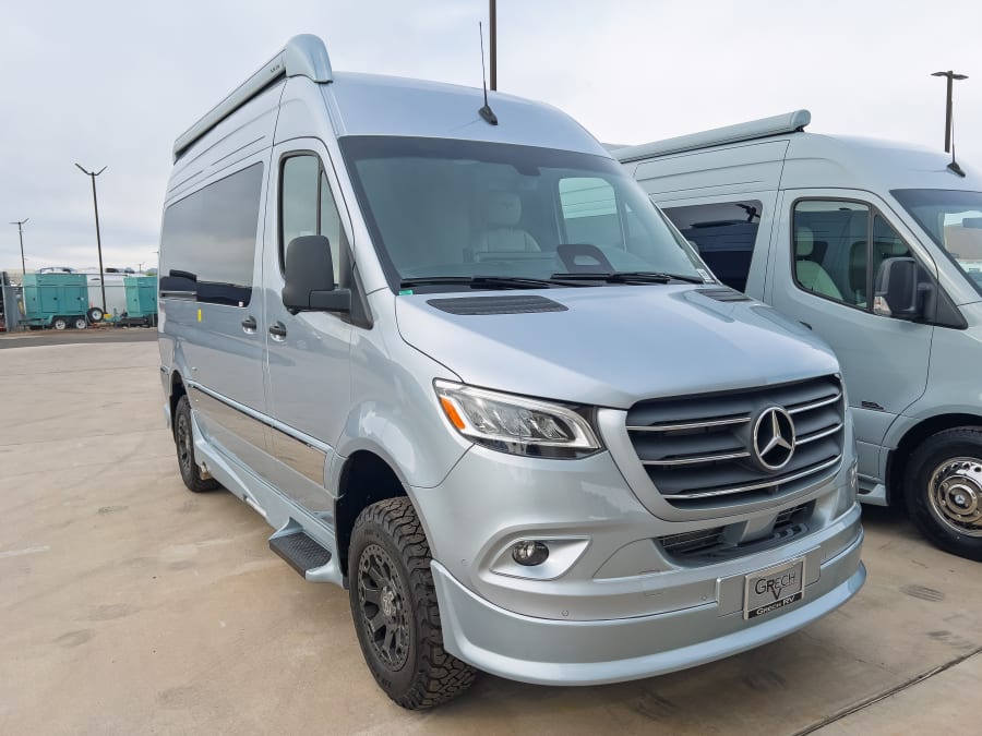 2026 Grech RV TURISMO-ION