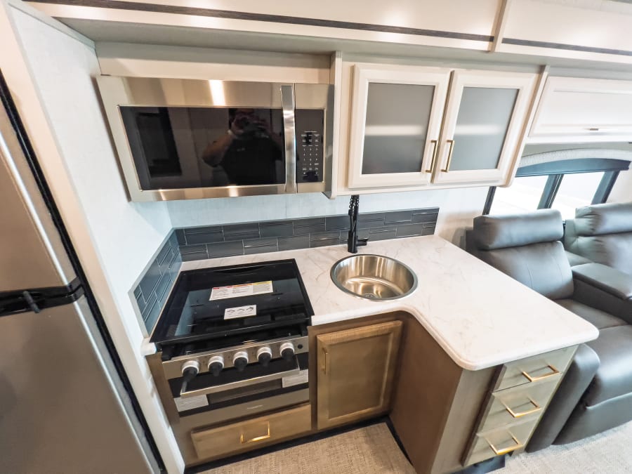 2026 Fleetwood FLAIR — photo 10 view