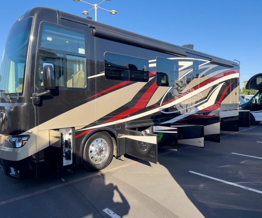 2023 Newmar KOUNTRY STAR — photo 29 view