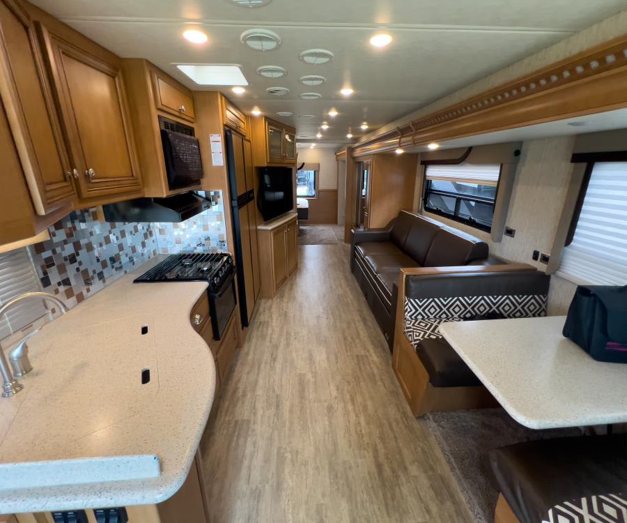 2018 Newmar BAY STAR — detail view