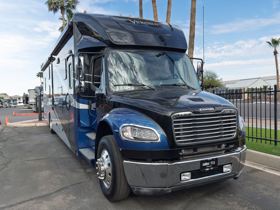 2020 REV Renegade VERONA
