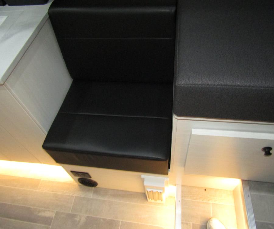 2026 Pleasure Way PLATEAU — photo 12 view