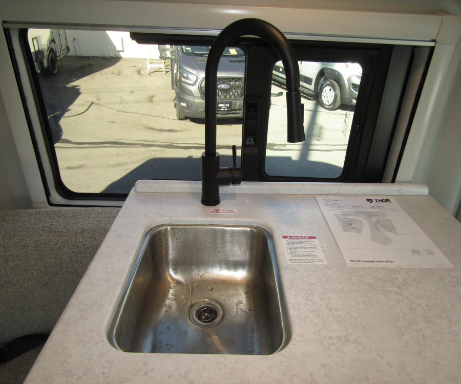 2026 Thor Motor Coach PALLADIUM — engine compartment view