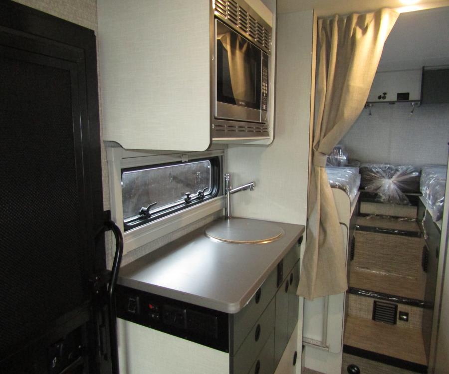 2026 Winnebago EKKO — photo 7 view