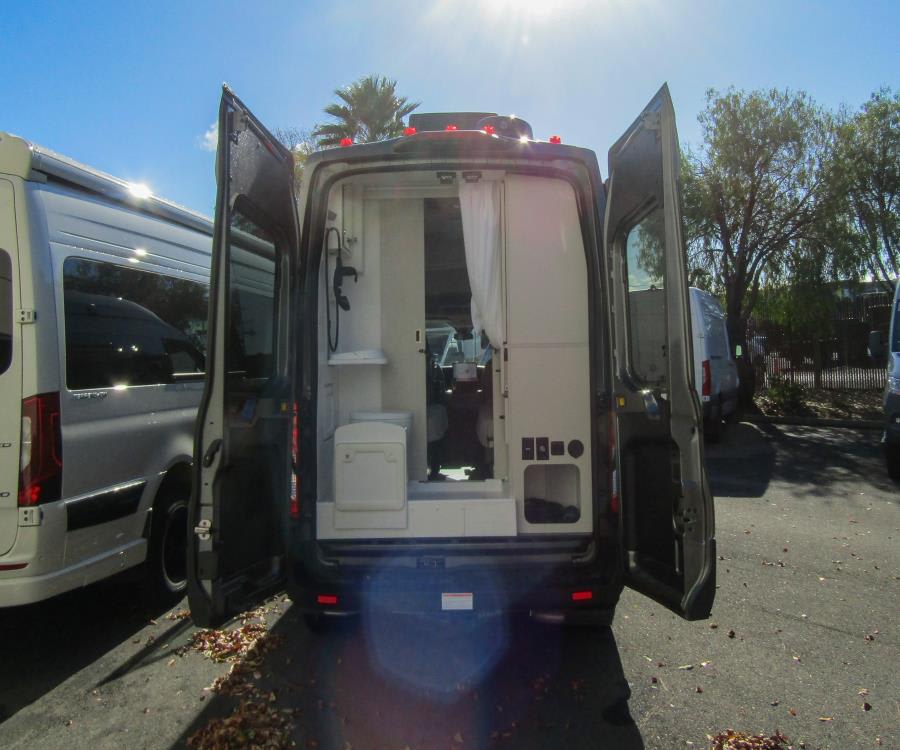 2026 Thor Motor Coach PALLADIUM — side profile view