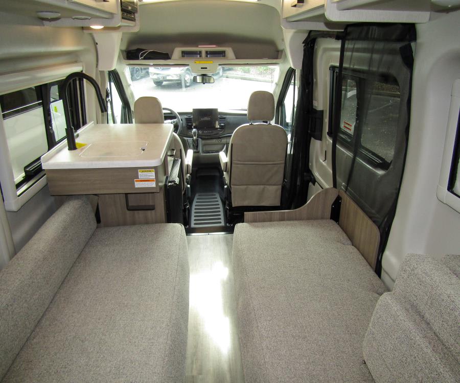2026 Thor Motor Coach PALLADIUM — interior view