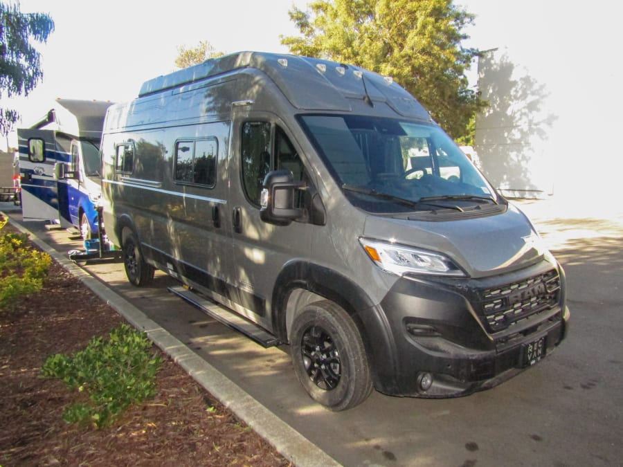 2026 Winnebago SOLIS