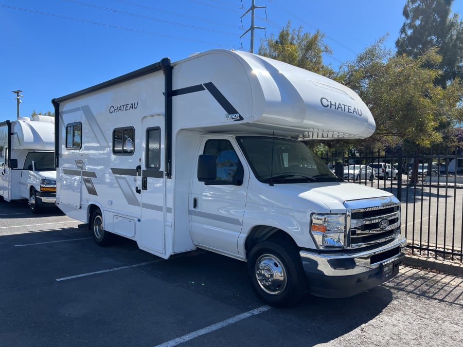 2026 Thor Motor Coach CHATEAU