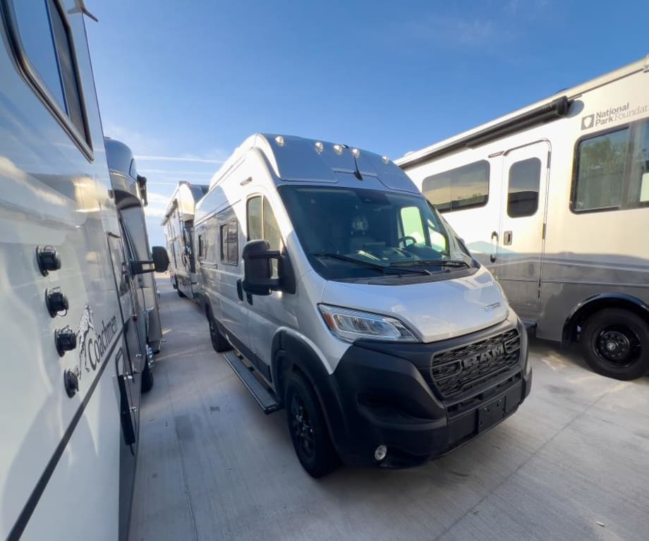 2026 Winnebago Solis 59px
