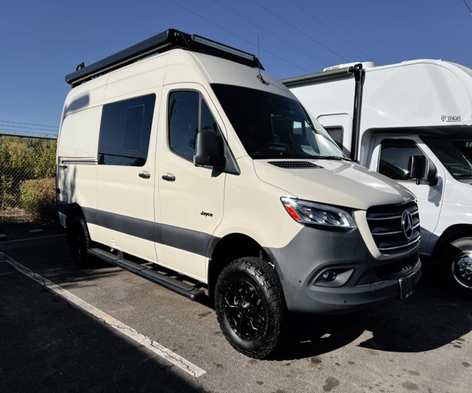 2025 Jayco Terrain 19yg