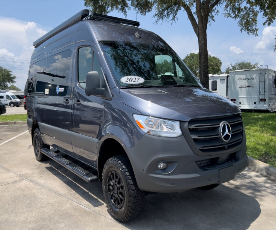 2027 Thor Motor Coach Tranquility 19a