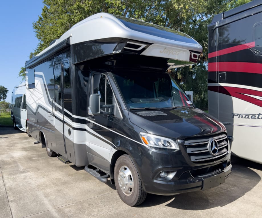 2022 Jayco Melbourne Prestige 24np