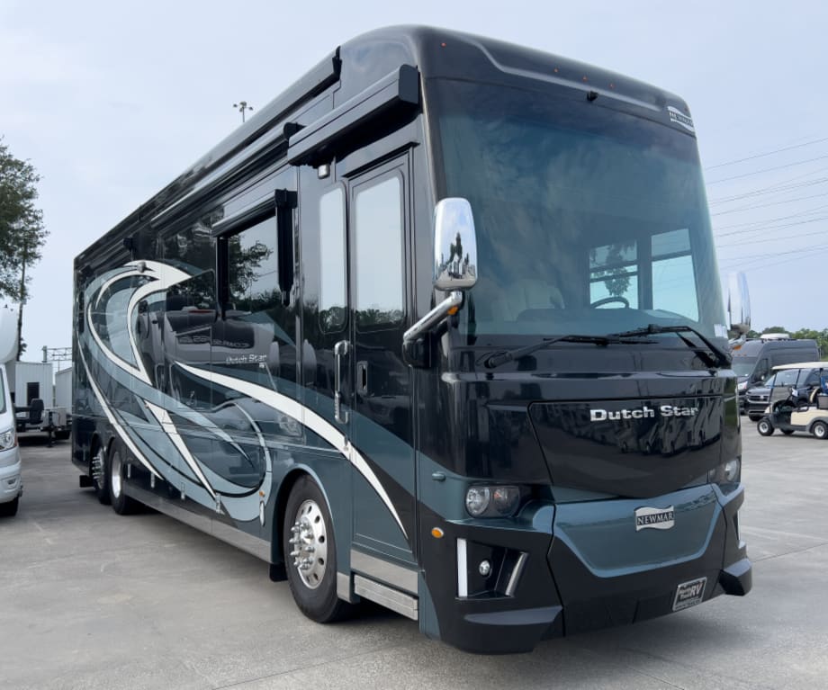 2022 Newmar Dutch Star 4081