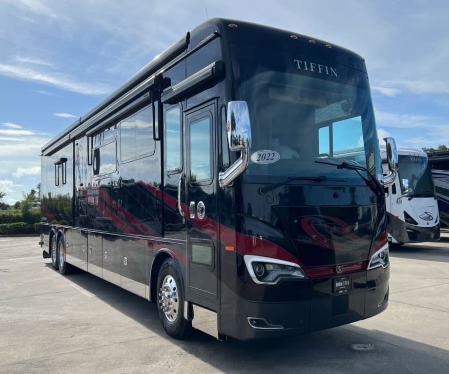 2022 Tiffin Motorhomes Allegro Bus 45 Opp