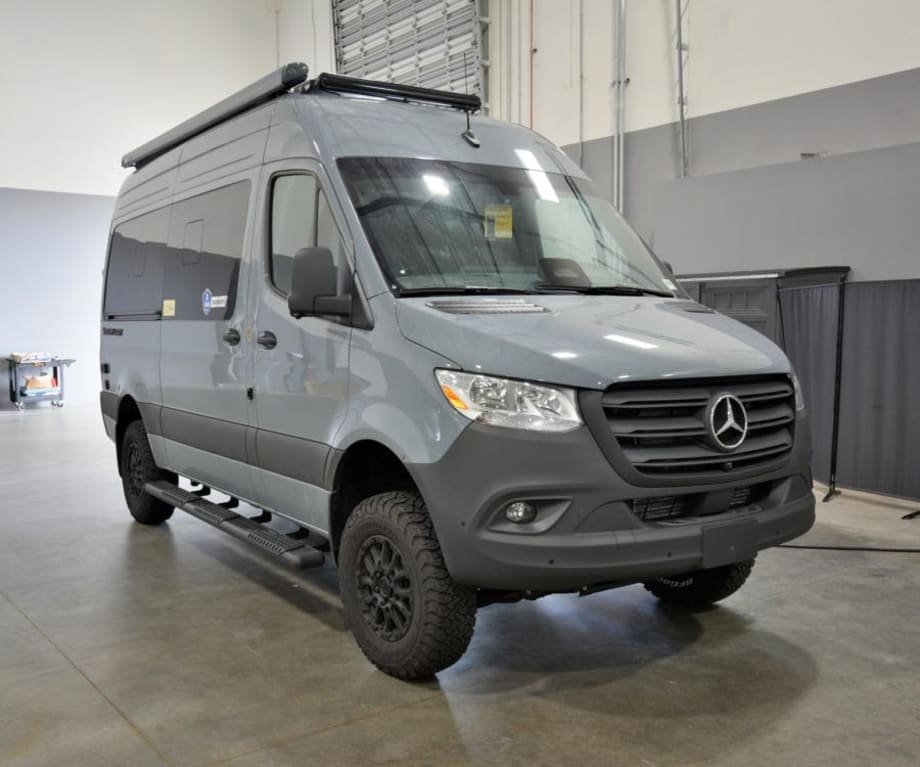 2026 Thor Motor Coach Sanctuary 19a