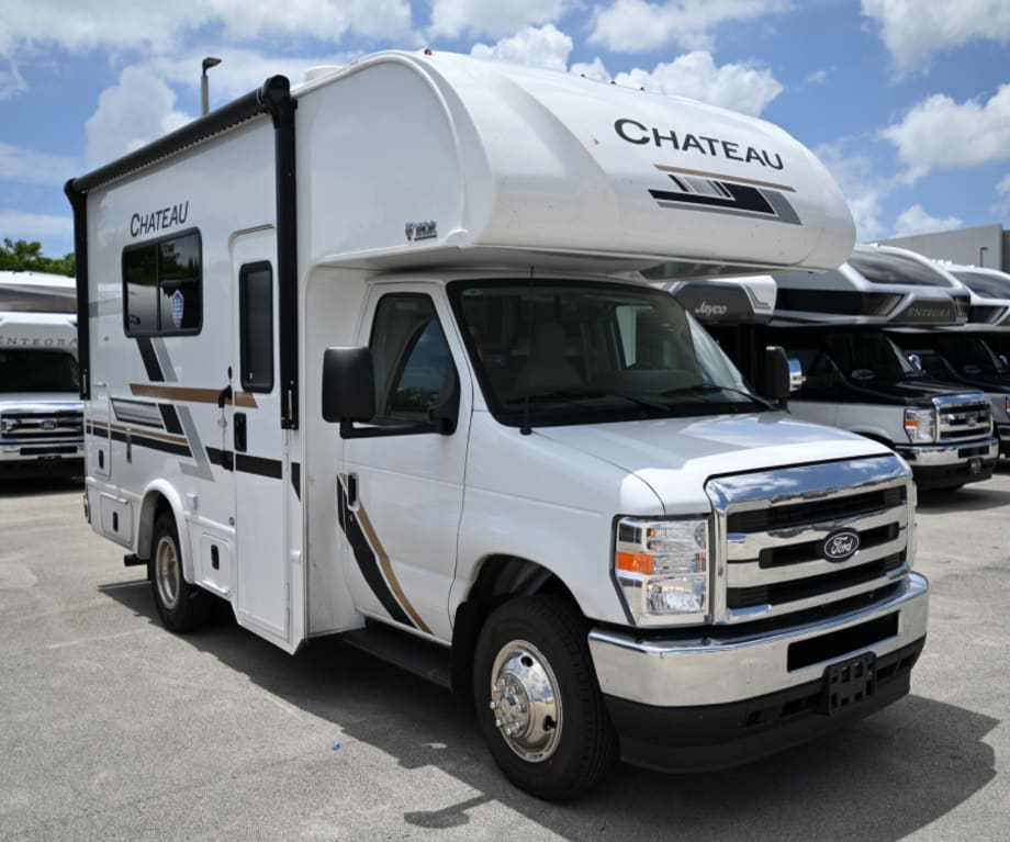 2027 Thor Motor Coach Chateau