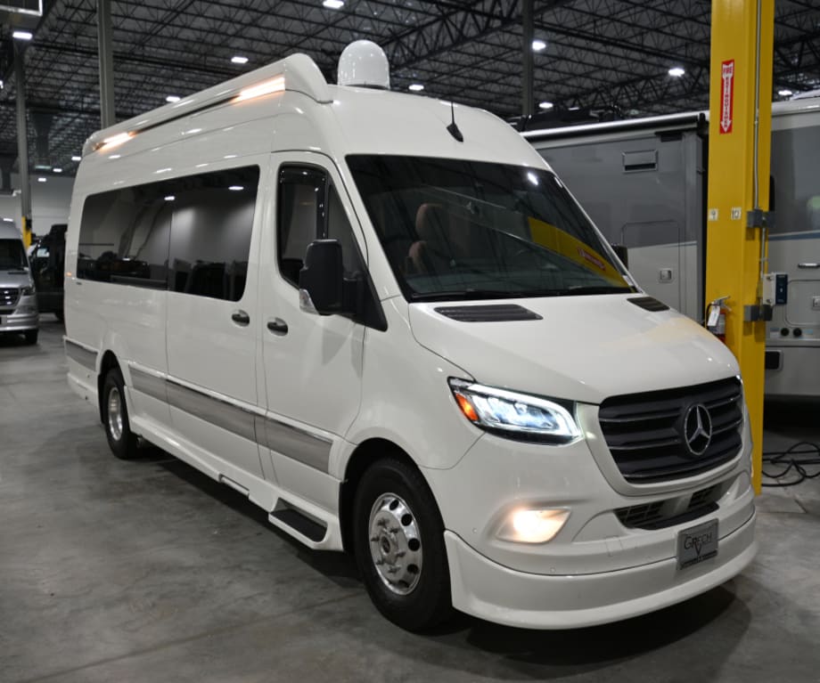 2023 Grech Rv Strada Lounge
