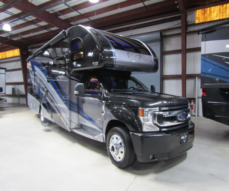 2023 Thor Motor Coach Omni Xg32