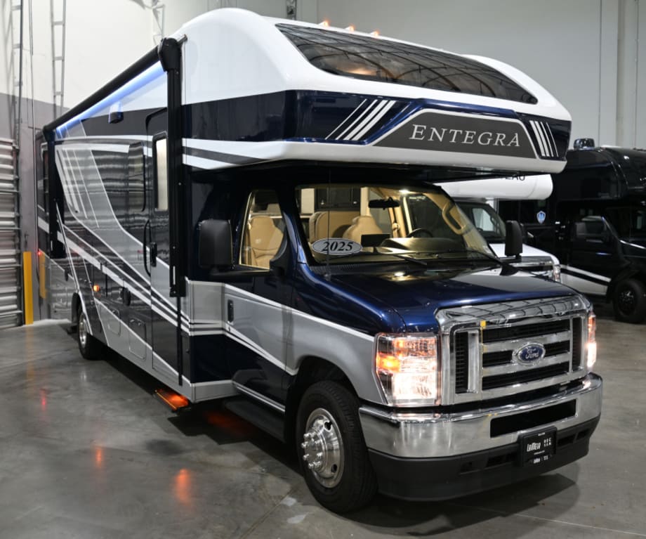 2025 Entegra Coach Odyssey 30z