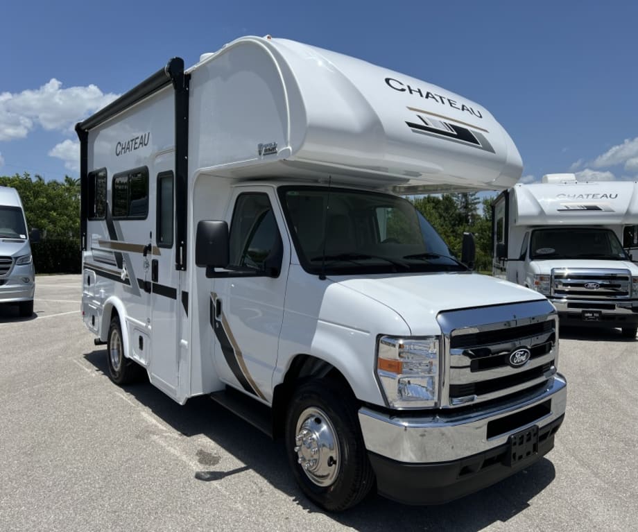 2027 Thor Motor Coach Chateau