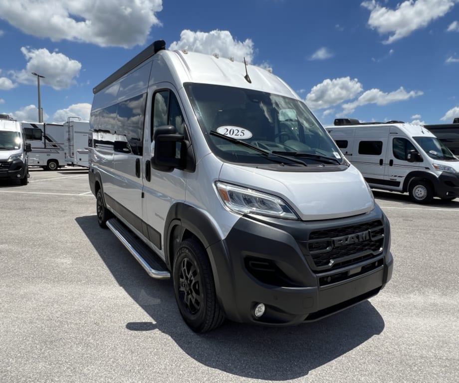 2025 Entegra Coach Ethos 20t