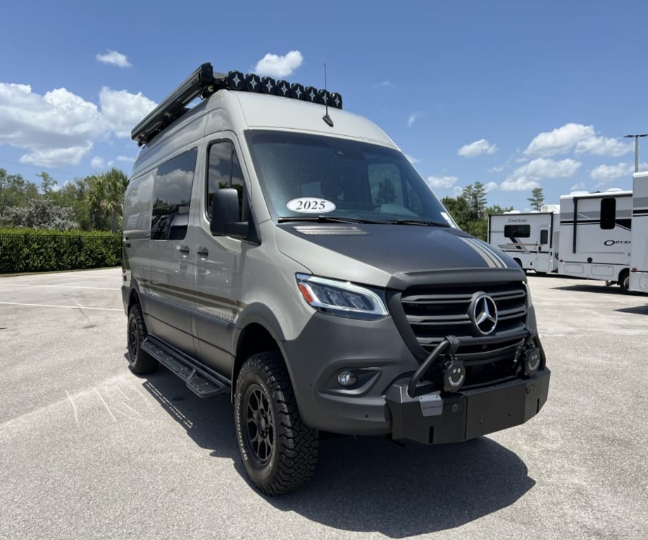 2025 Overland Mode Beast