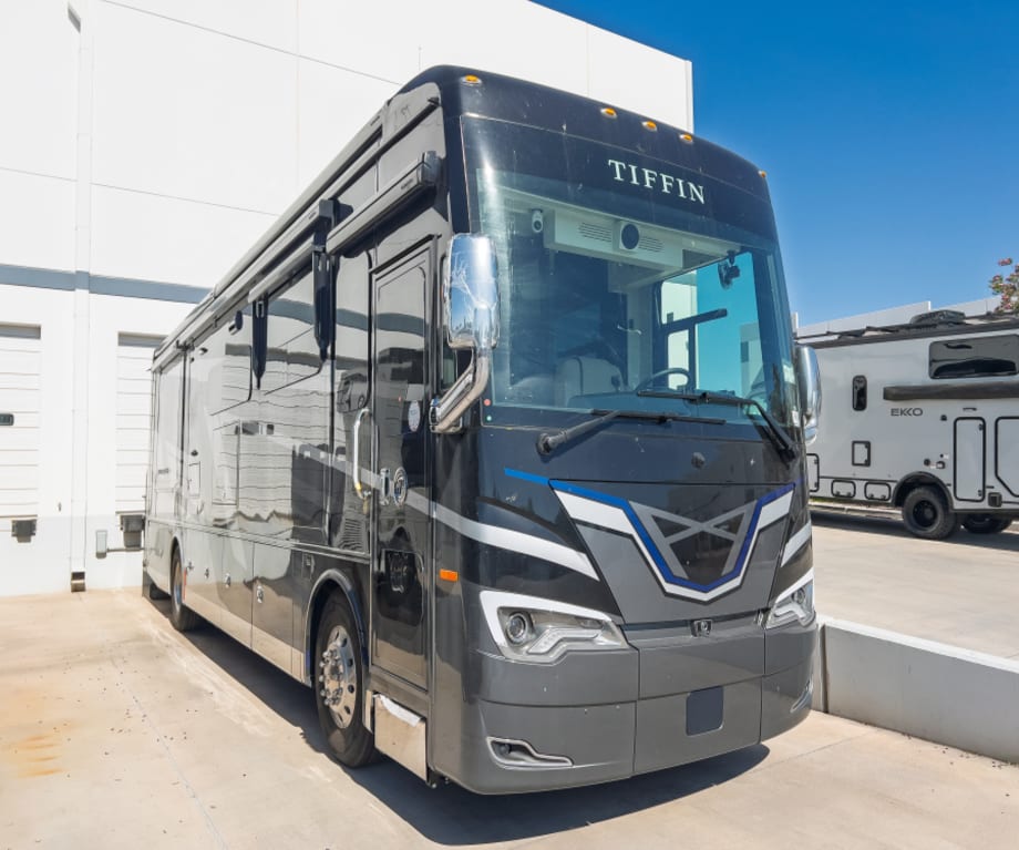 2026 Tiffin Motorhomes Allegro Bus