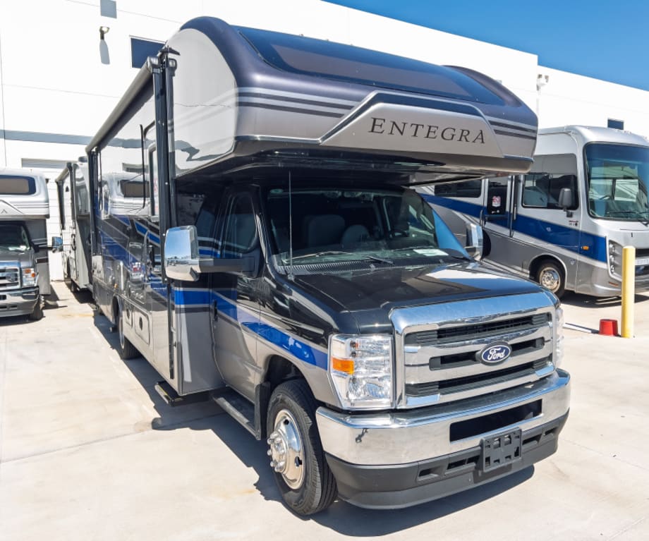 2027 Entegra Coach Odyssey 27u