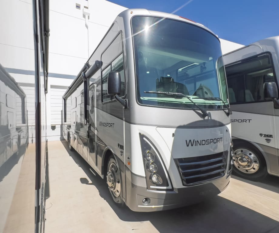 2027 Thor Motor Coach Windsport