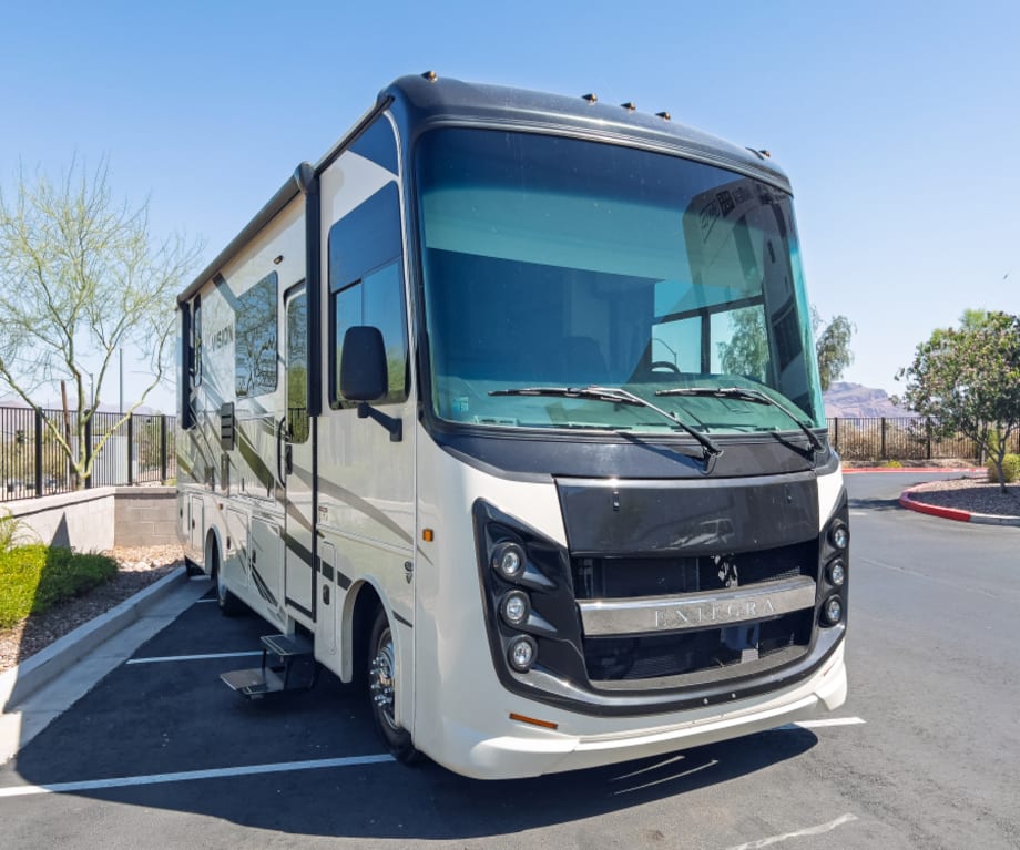 2023 Entegra Coach Vision 27a